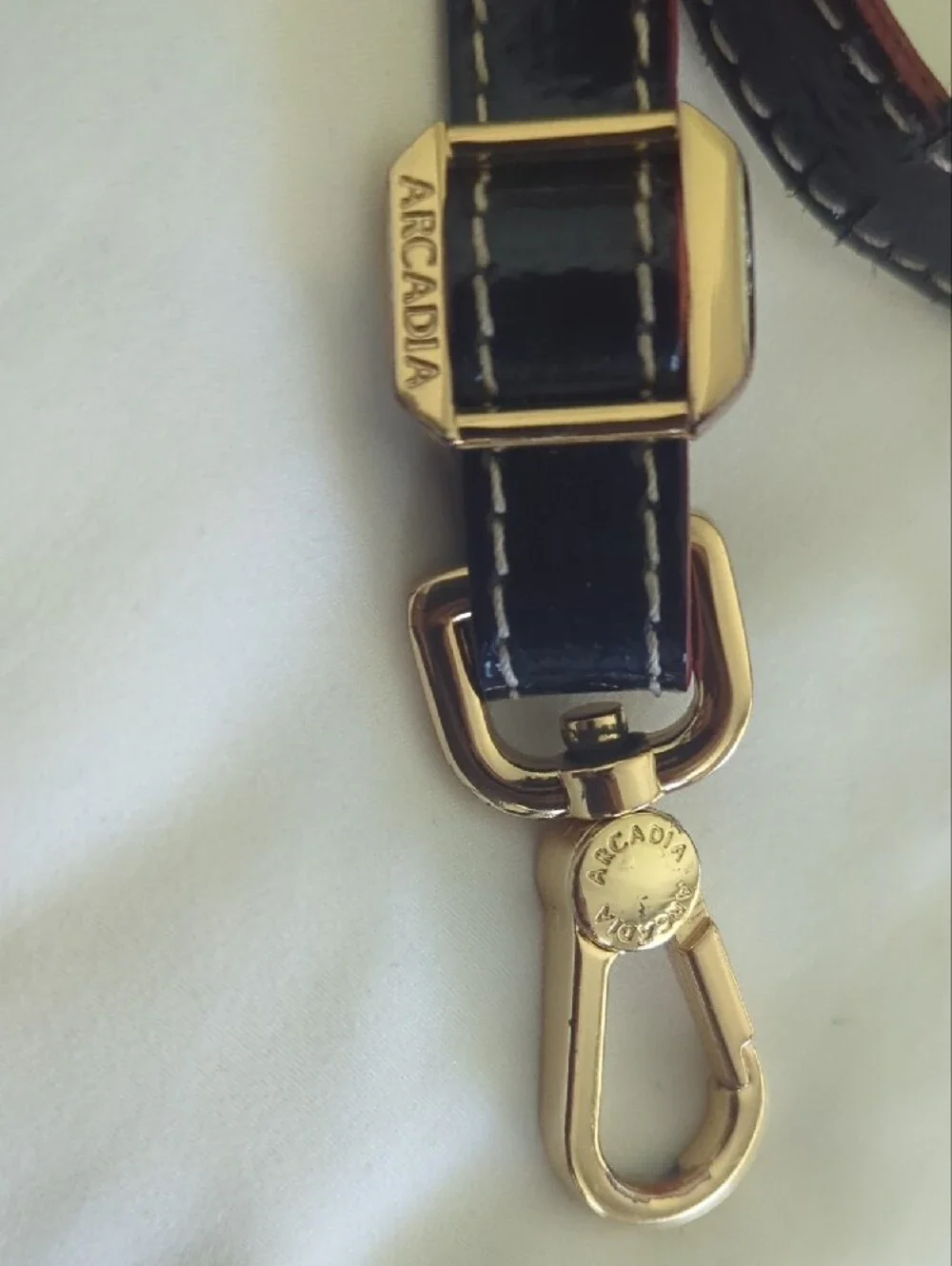 Arcadia Navy/Red Leather Crossbody Strap Gold Hardware *Use For Parts or Fix*49L